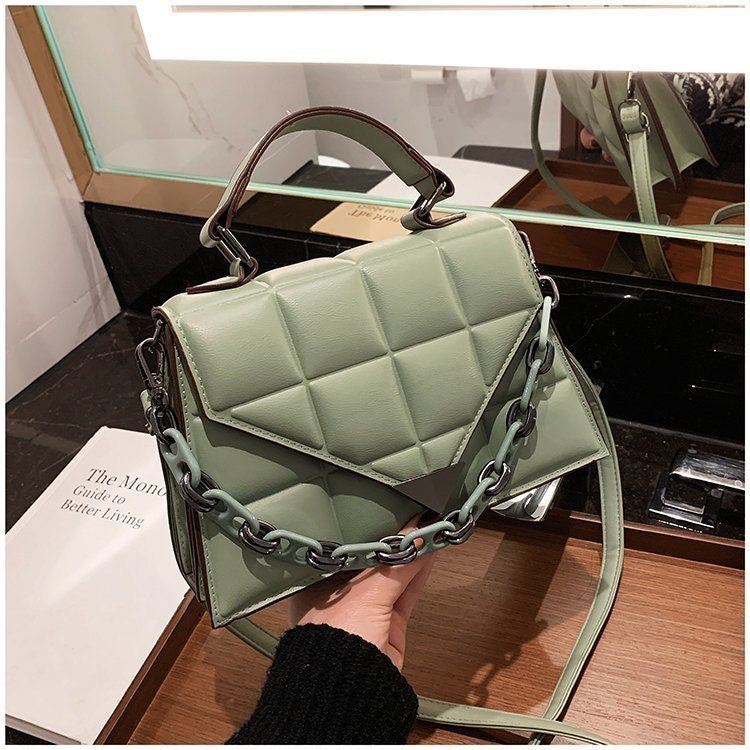 Diamond Lattice Chain Bag