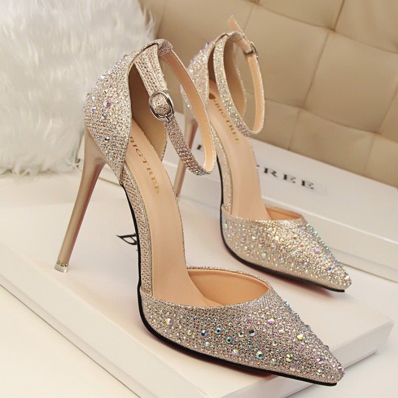 Bigtree bedazzled Heels